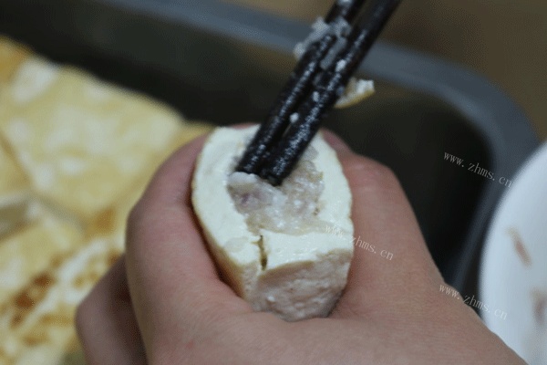 味道鲜美的鸡汤炖豆腐做法图解4)