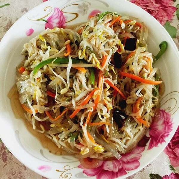 家常菜凉拌豆芽