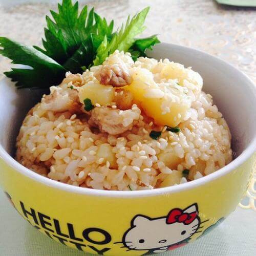 土豆焖饭