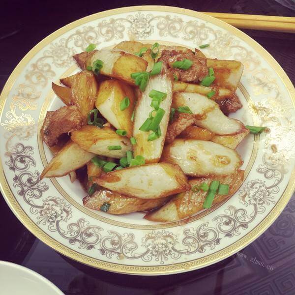 美味油焖茭白