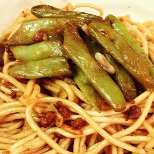 家庭版扁豆焖面
