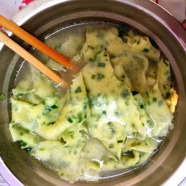 自己做的韭菜面片