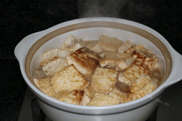 味道鲜美的鸡汤炖豆腐做法图解9)