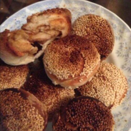 饱满的麻酱烧饼