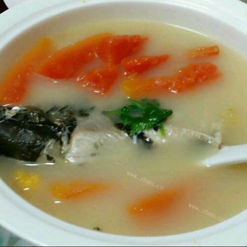 美味木瓜鲫鱼汤