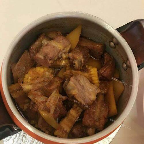 美味家常的药炖排骨
