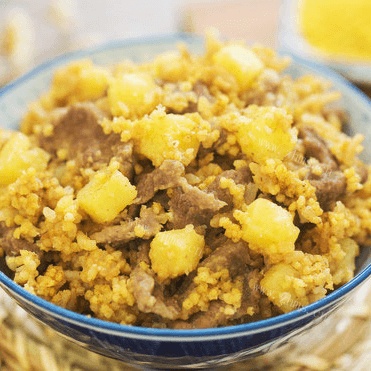 黄金土豆牛肉焖饭