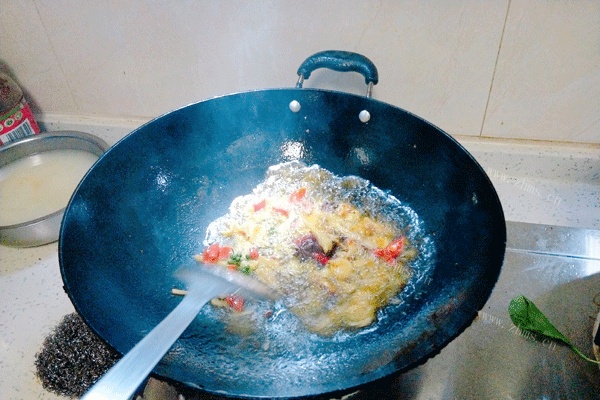 好吃又好看的青椒回锅肉的做法做法图解9)