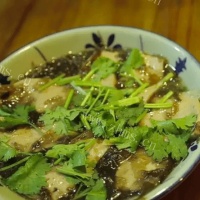 鱼饼紫菜汤