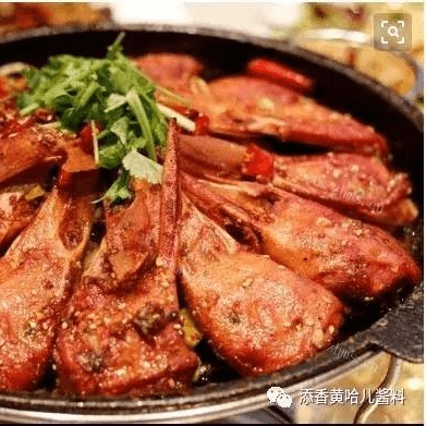 黄哈儿添香干锅麻辣鸭头