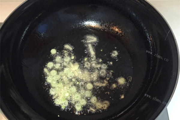 大白菜炖虾做法图解4)