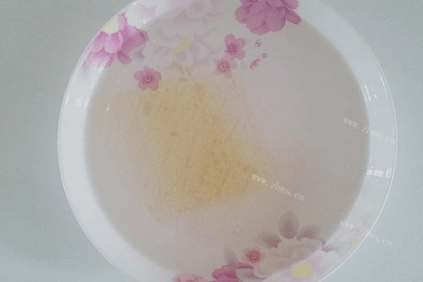 美味的奶酪布丁做法图解1)
