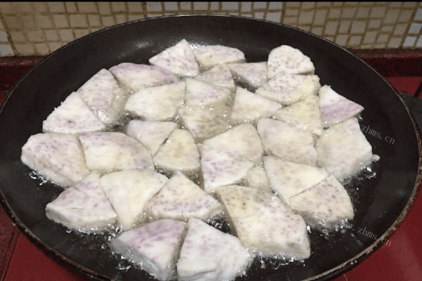 在家做的拔丝芋头做法图解1)