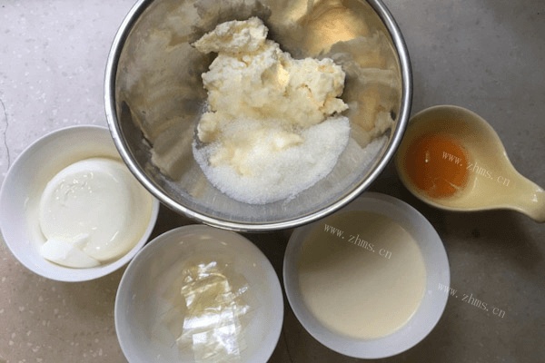 冻酸奶芝士蛋糕做法图解1)