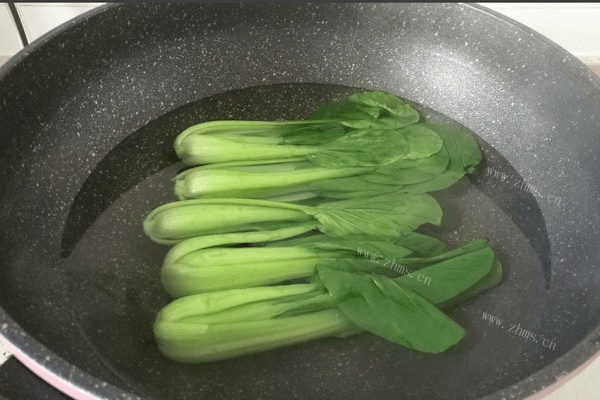 简单的腊味煲仔饭做法图解5)