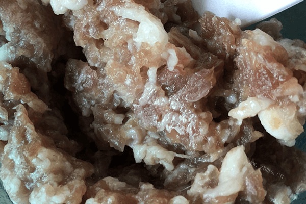 青豆炒肉末做法图解3)