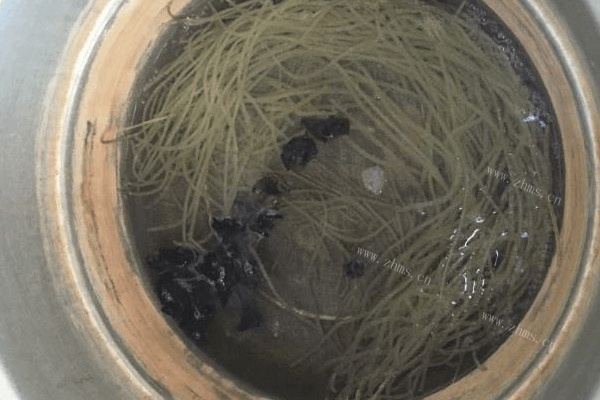 猪肉粉条豆腐包子做法图解4)
