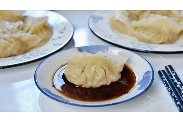 包菜猪肉水饺的做法