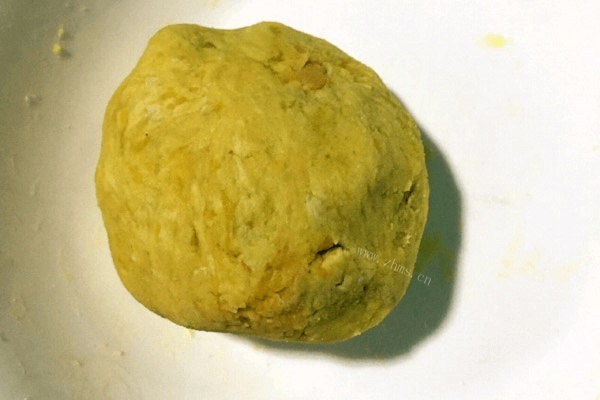 自制美味薯饼做法图解3)