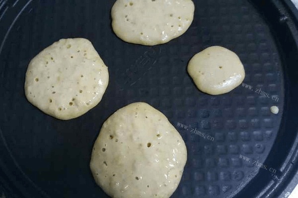 香蕉松饼-电饼铛菜谱做法图解8)