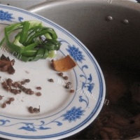 蜀人煲汤神器干豇豆的做法图解七