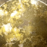 茶树菇煲老母鸡汤的做法图解二