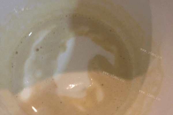 没有爱尔兰咖啡杯的爱尔兰咖啡做法图解5)