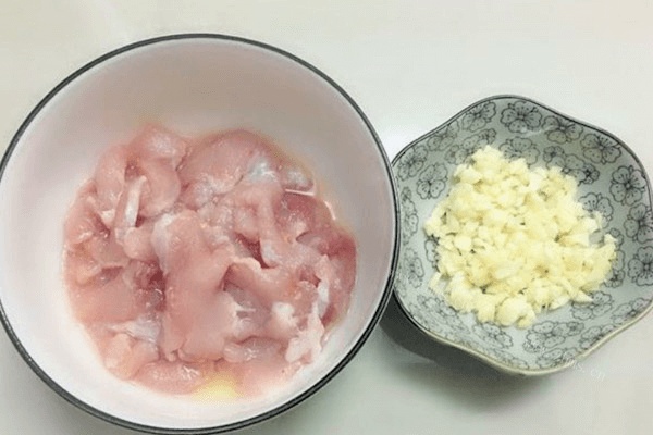 好吃的白灼佛手瓜苗做法图解2)