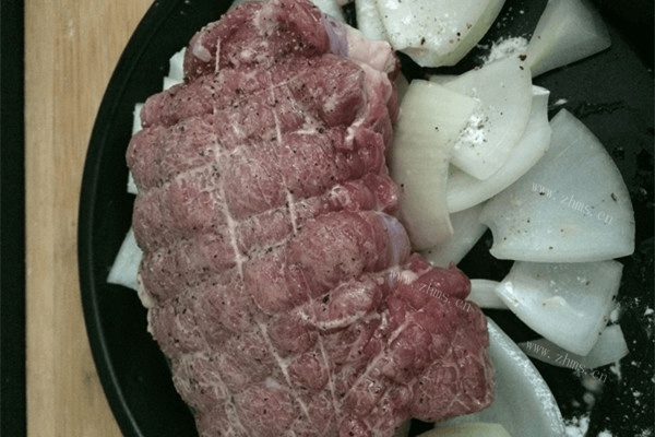 烤牛肉做法图解5)