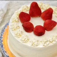如何制作草莓蛋糕的做法图解六