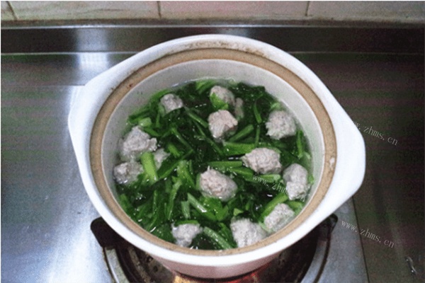 小白菜汆丸子做法图解7)