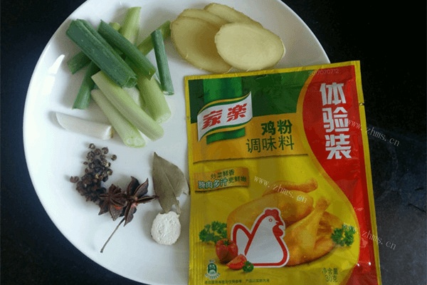 家常炖鸡块做法图解1)
