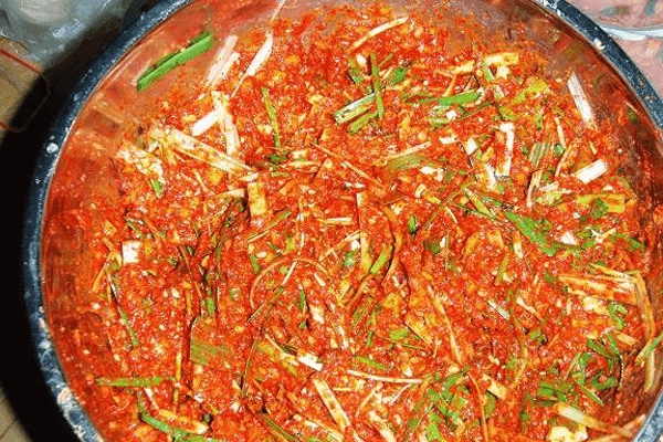 自制朝鲜辣白菜做法图解9)