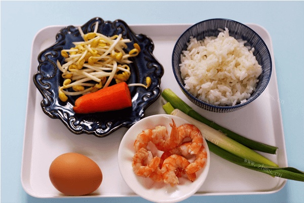 鸡蛋炒饭做法图解1)