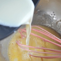 法式焦糖布丁 法式焦糖炖蛋的做法图解三