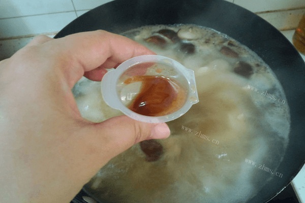 自制白菜豆腐汤锅煲做法图解3)