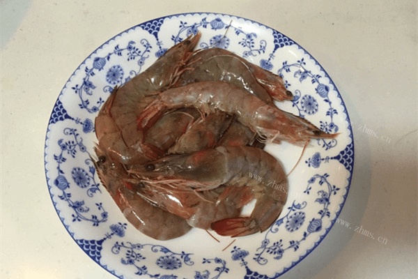 大白菜炖虾做法图解1)