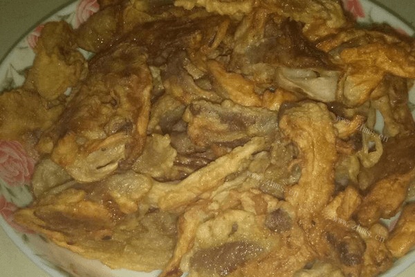 家庭版炸蘑菇做法图解8)
