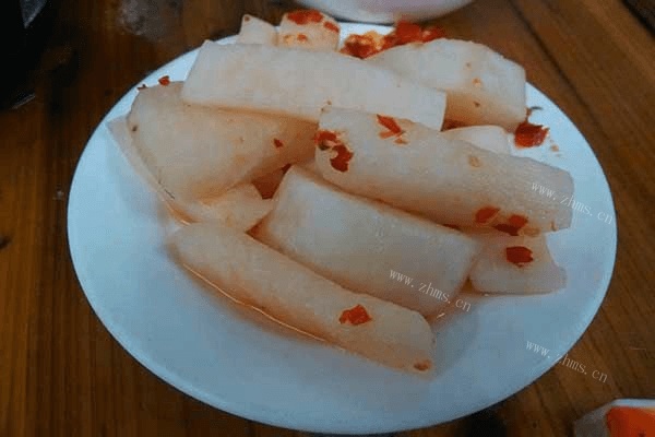 家常酸甜爽口的酸萝卜做法图解6)