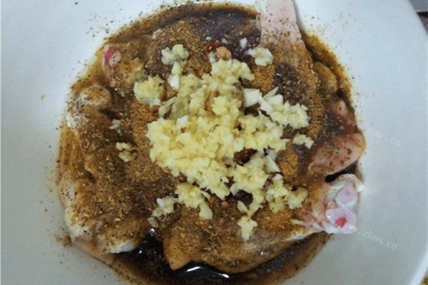 美味的香辣鸡腿做法图解5)