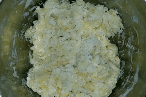 自制披萨饼皮做法图解1)