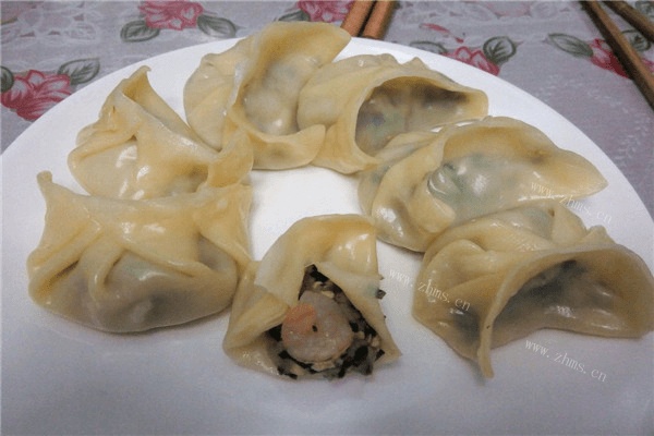包饺子全步骤鲜水饺，漂亮的饺子来了哦，忍不了了。