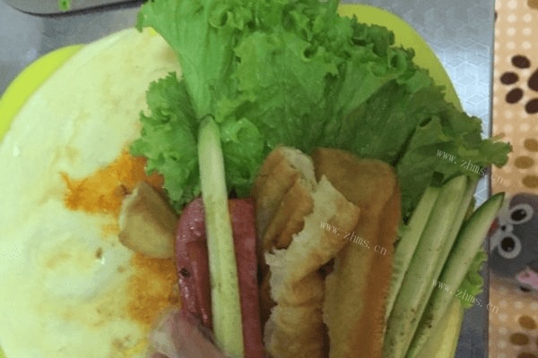 自制老干妈拌煎饼做法图解8)