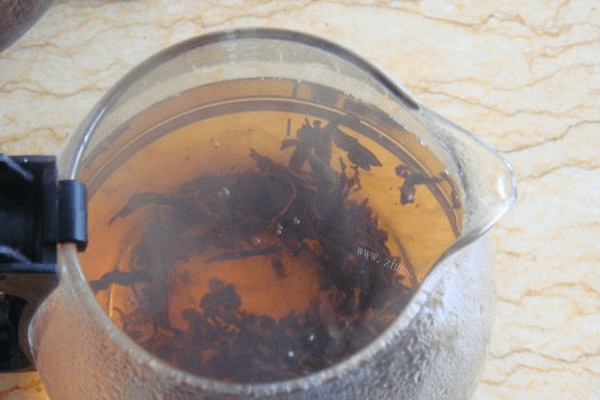 柠檬红茶做法图解4)