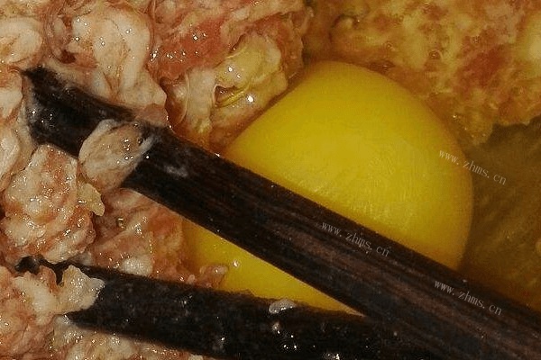 独家炸肉丸子 猪肉丸子 （肉圆）做法图解2)