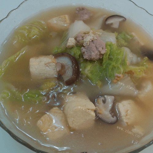 自制白菜豆腐汤锅煲
