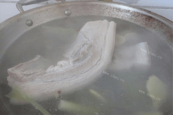 好吃的扣肉的家常做法做法图解2)