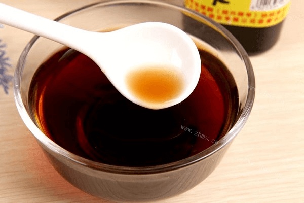 白灼虾做法图解1)
