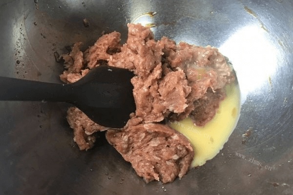锅贴饺子新手的方法做法图解1)