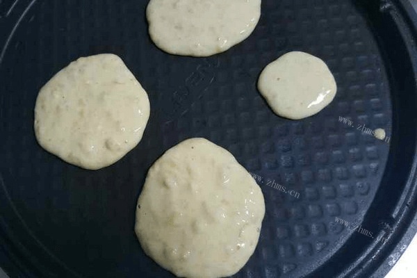 香蕉松饼-电饼铛菜谱做法图解7)